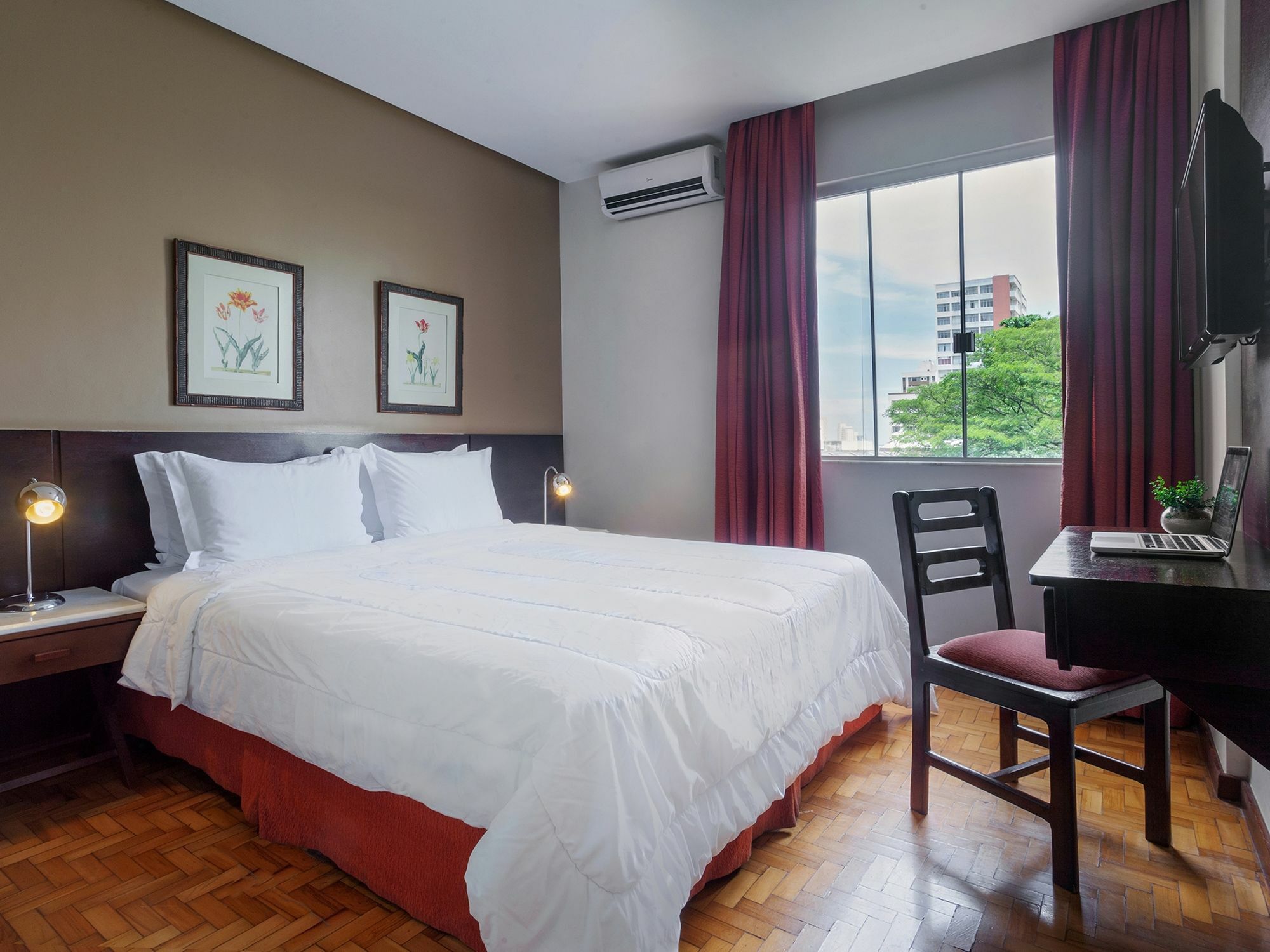 B&B Hotel Uberlandia Hotel